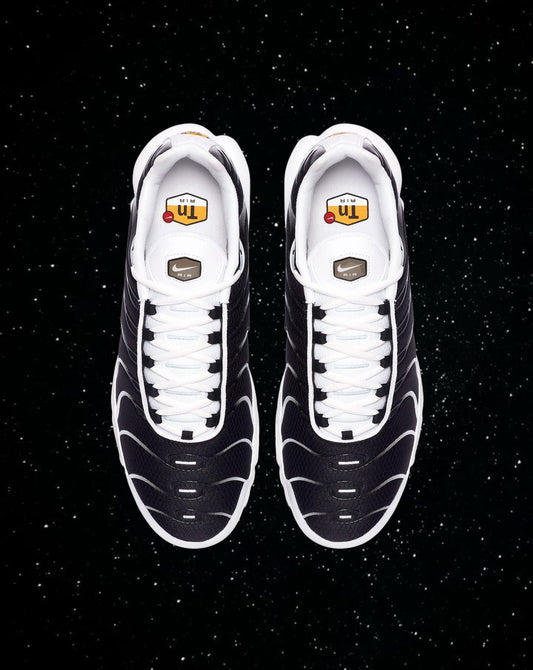 black metallic pewter air max tn