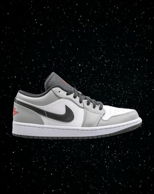 Jordan 1 low (light smoke grey)