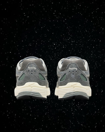 Nike p-6000 “light iron ore”