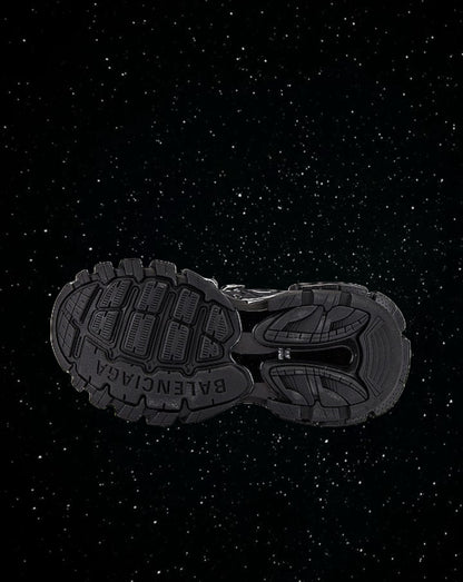 Balenciaga track (triple black) NO LED
