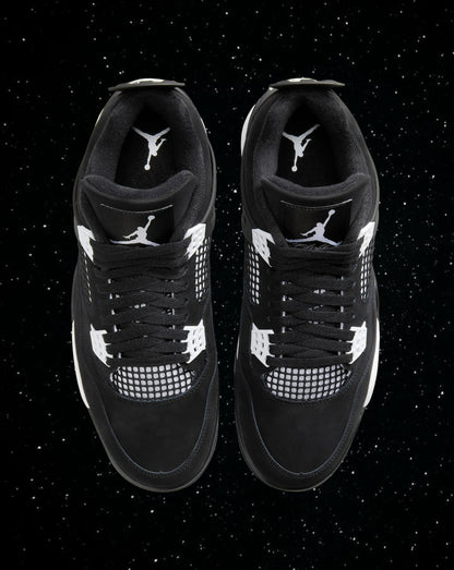 Jordan 4 white thunder