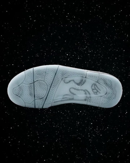 Jordan 4 kaws