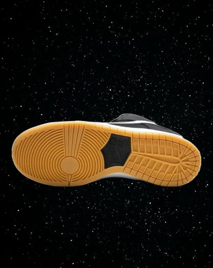 Nike sb dunks (black gum)