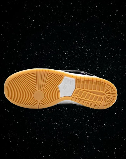 Nike sb dunks (white gum)