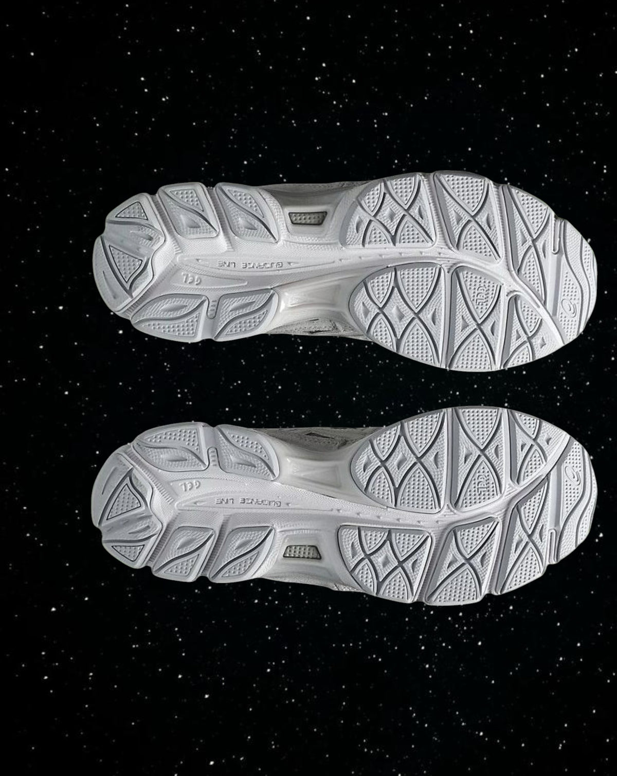 Asics gel NYC “ cream cloud grey”