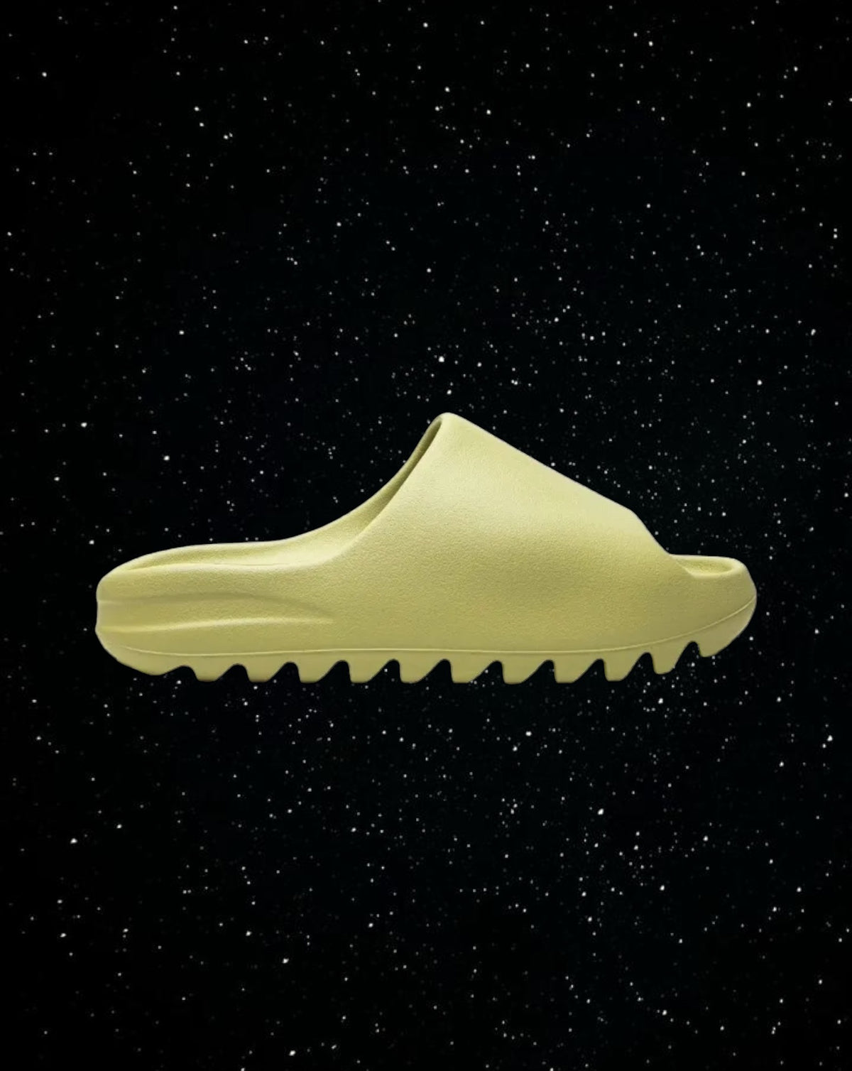 Yeezy slides “olive”