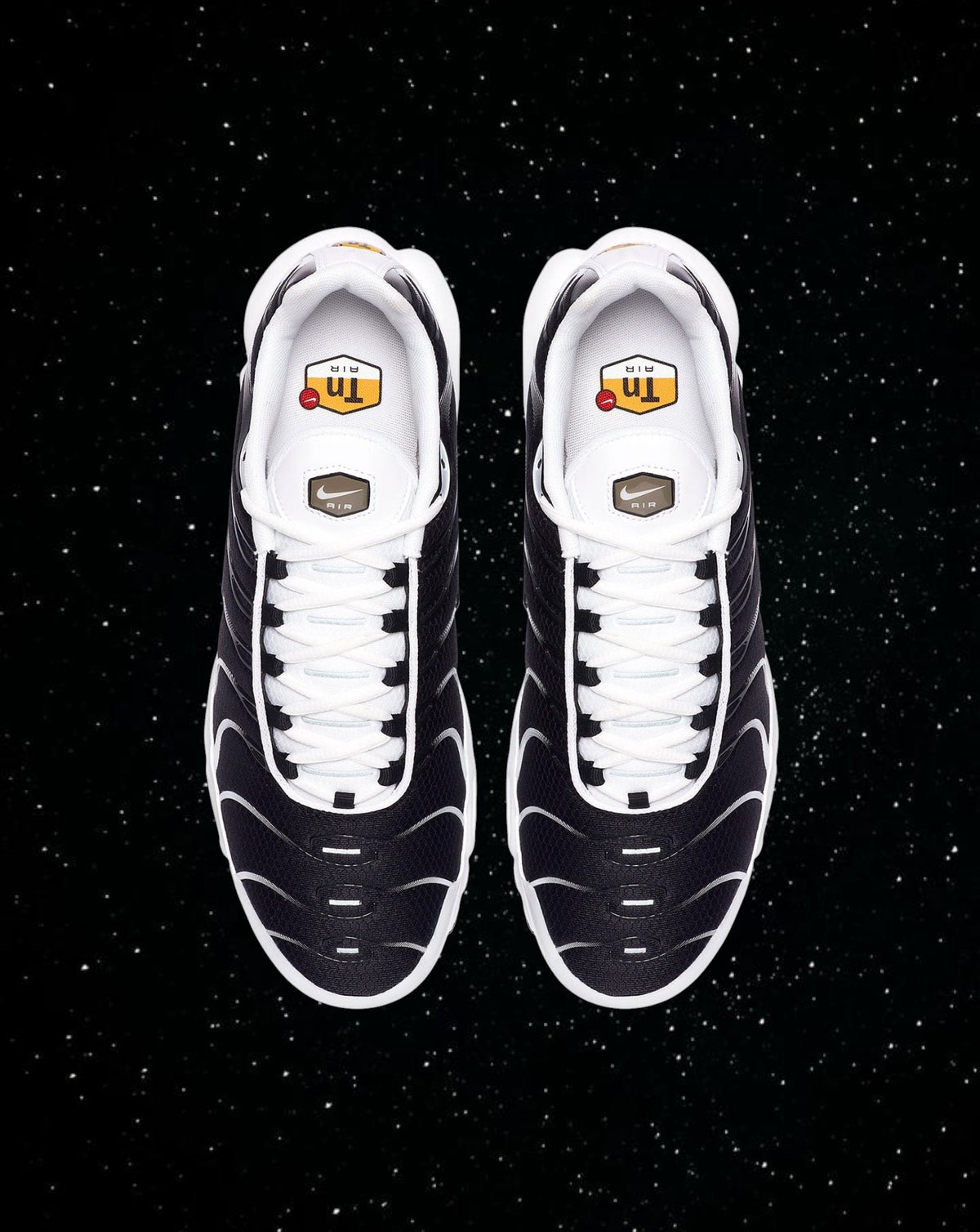 black metallic pewter air max tn